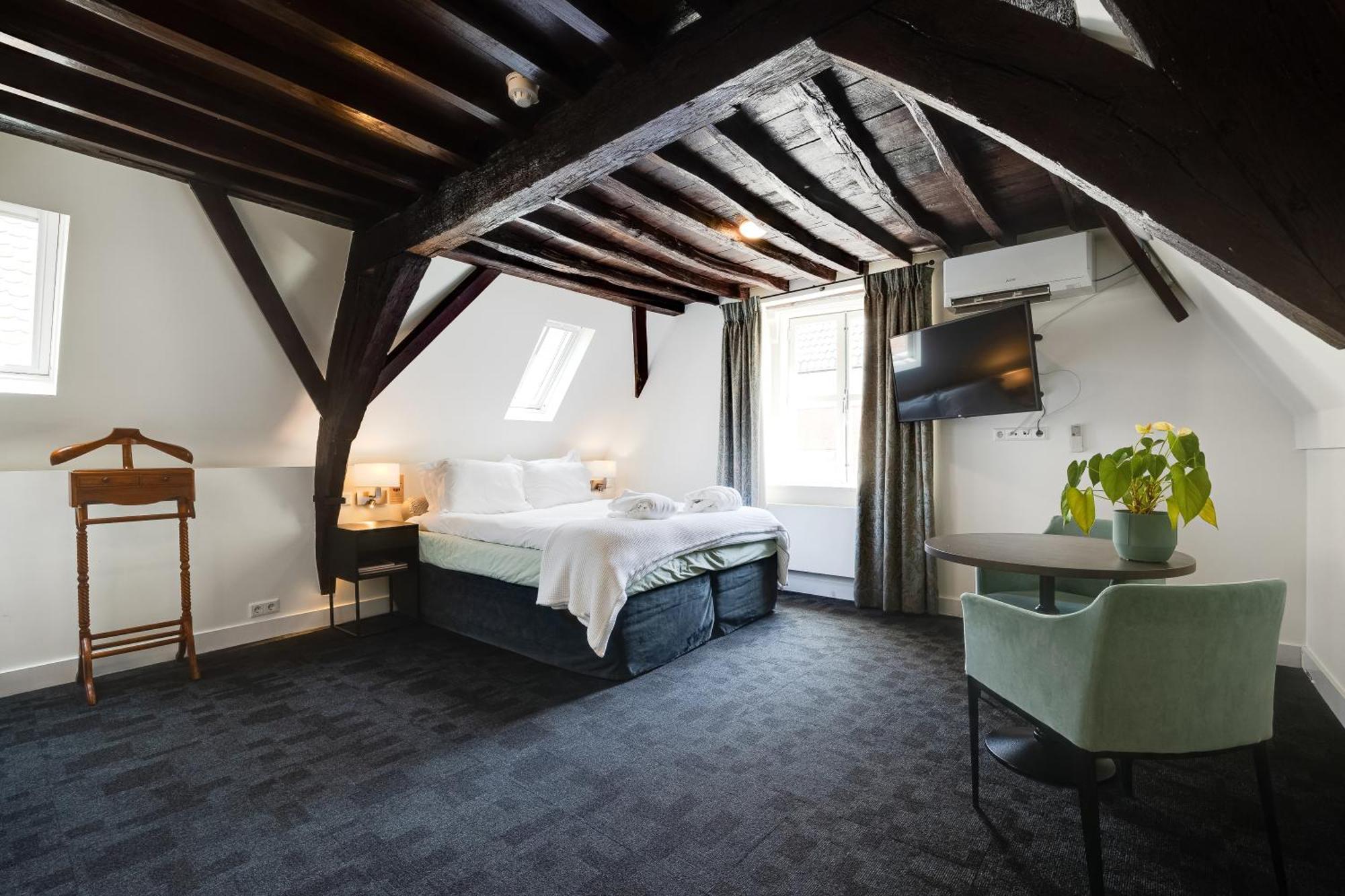 Uylenhof Hotel 's-Hertogenbosch (Den Bosch)